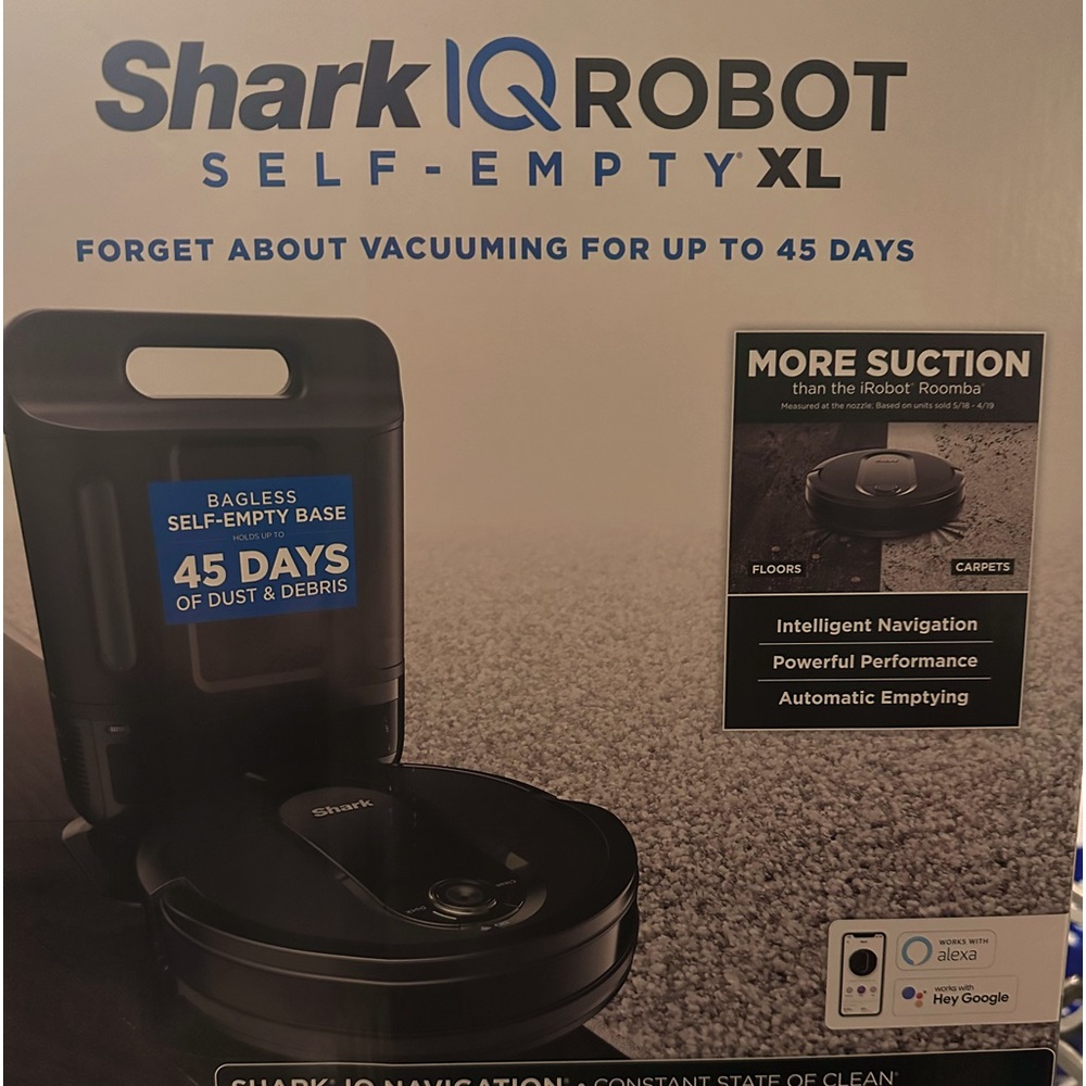 BRAND NEW  SHARK IQ ROBOT NEVER USE NEVER TAKEN OUT BOX!!!